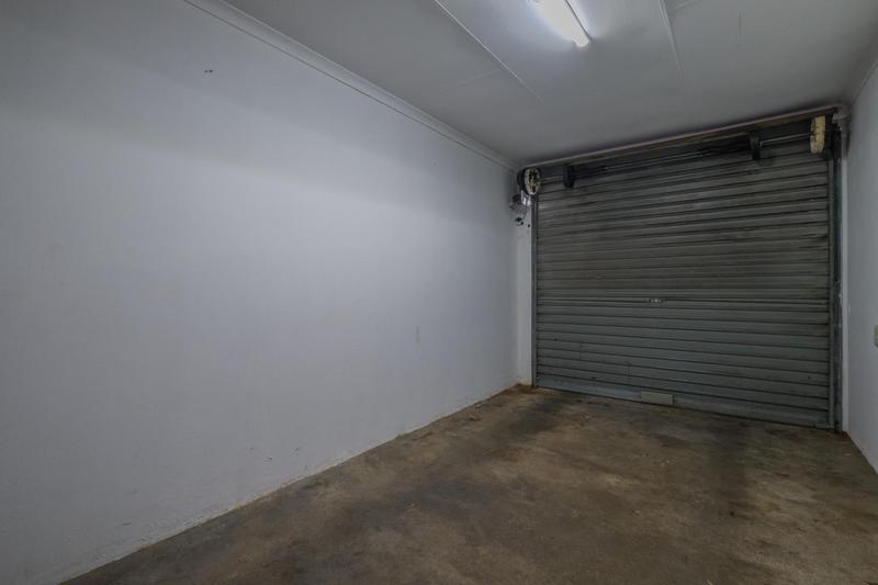 2 Bedroom Property for Sale in Vorna Valley Gauteng