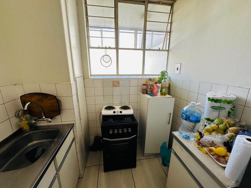 1 Bedroom Property for Sale in Bedfordview Gauteng