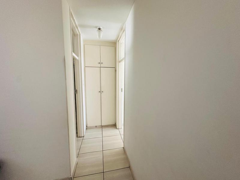 1 Bedroom Property for Sale in Bedfordview Gauteng