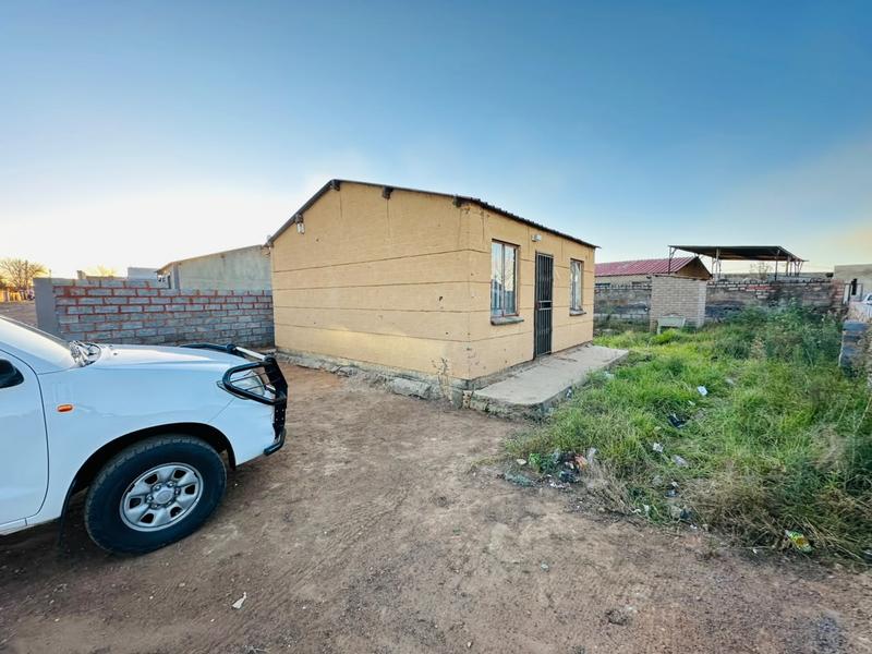 2 Bedroom Property for Sale in Palm Ridge Gauteng