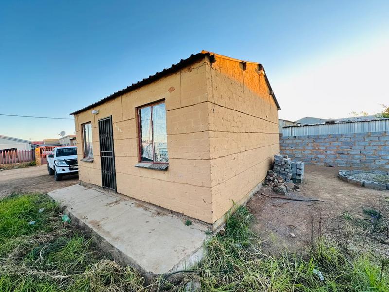 2 Bedroom Property for Sale in Palm Ridge Gauteng