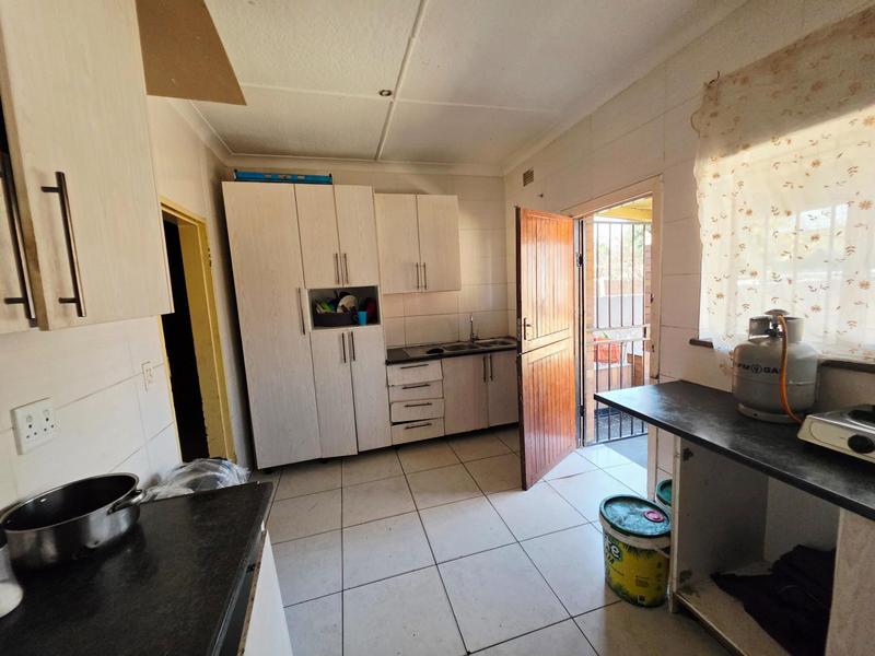 15 Bedroom Property for Sale in Kempton Park Gauteng