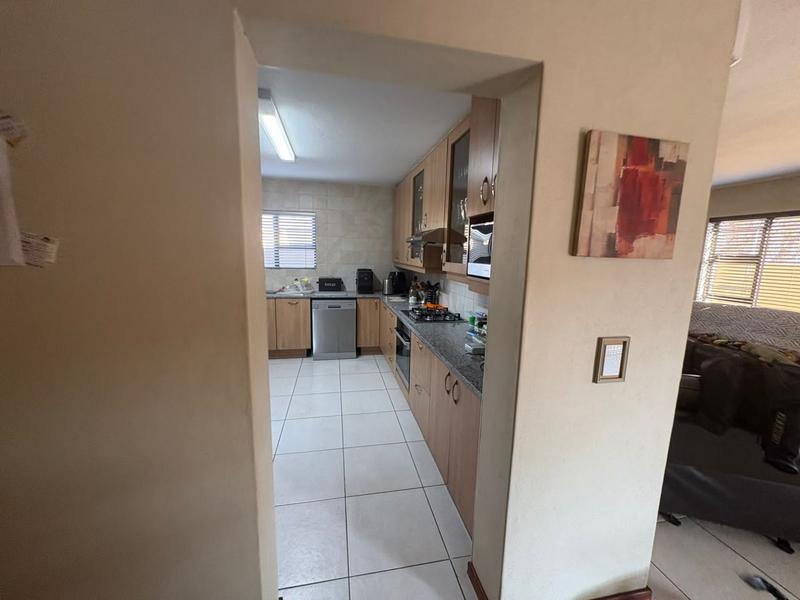 3 Bedroom Property for Sale in Edenvale Gauteng