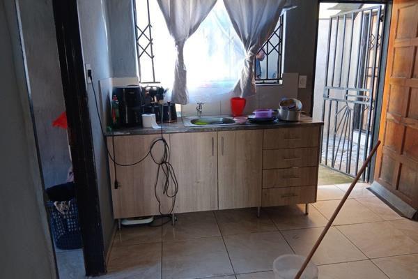 5 Bedroom Property for Sale in Vosloorus Ext 20 Gauteng