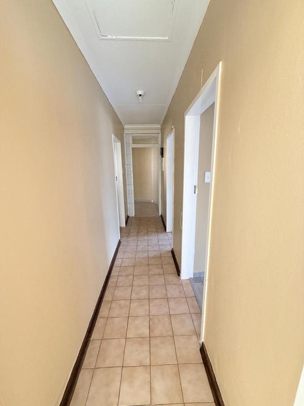 To Let 3 Bedroom Property for Rent in Birch Acres Gauteng