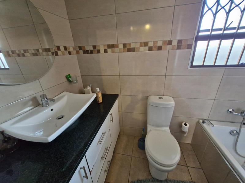 3 Bedroom Property for Sale in Terenure Gauteng