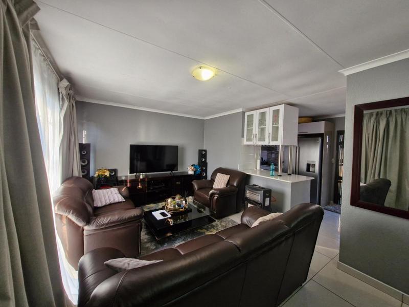 3 Bedroom Property for Sale in Terenure Gauteng