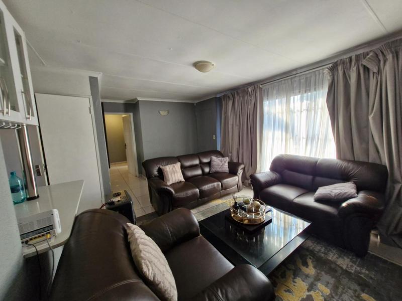 3 Bedroom Property for Sale in Terenure Gauteng