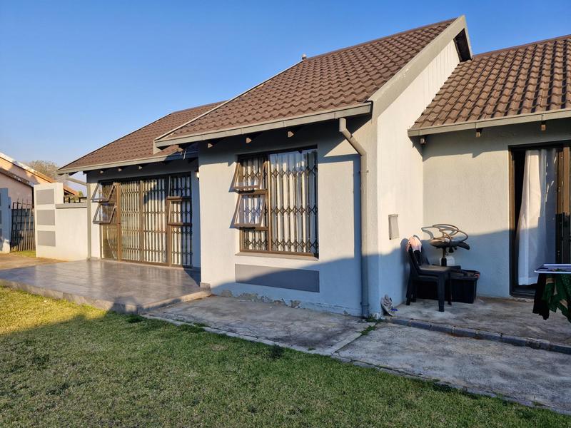 3 Bedroom Property for Sale in Terenure Gauteng