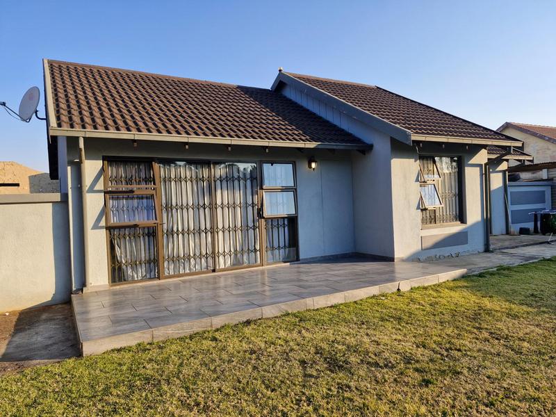 3 Bedroom Property for Sale in Terenure Gauteng