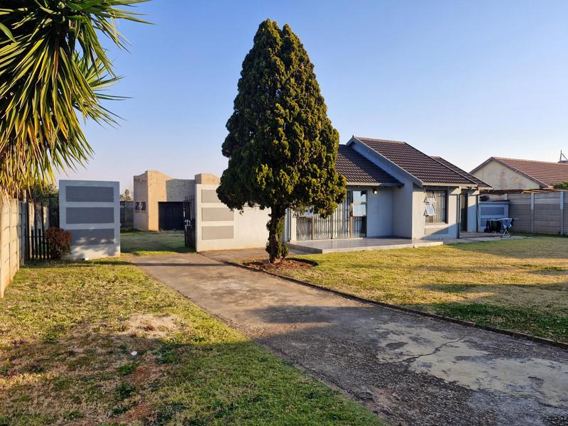 3 Bedroom Property for Sale in Terenure Gauteng