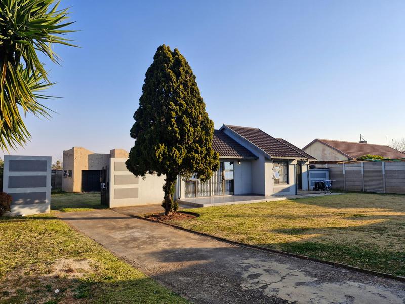 3 Bedroom Property for Sale in Terenure Gauteng