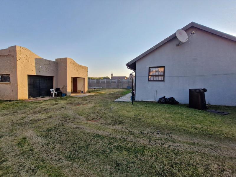 3 Bedroom Property for Sale in Terenure Gauteng
