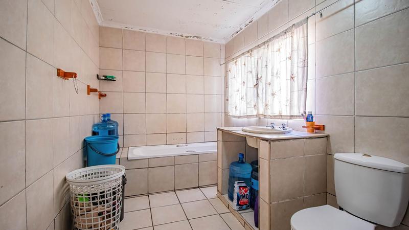 3 Bedroom Property for Sale in Bezuidenhout Valley Gauteng