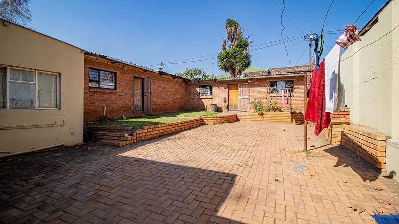3 Bedroom Property for Sale in Bezuidenhout Valley Gauteng