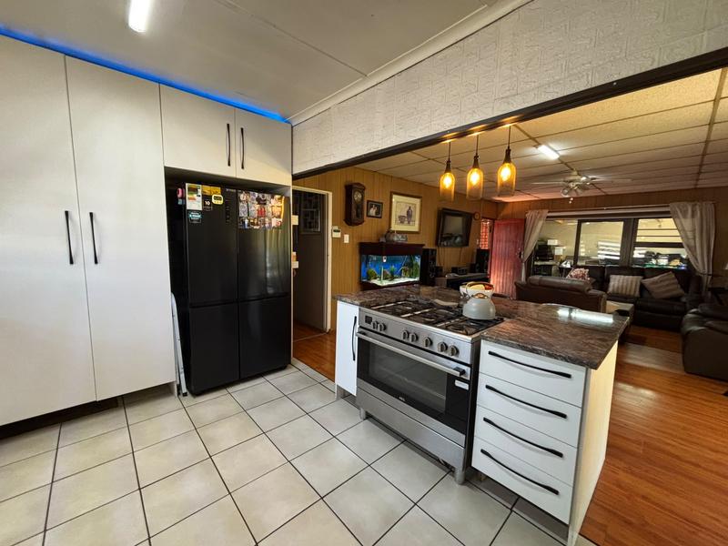 3 Bedroom Property for Sale in Martindale Gauteng
