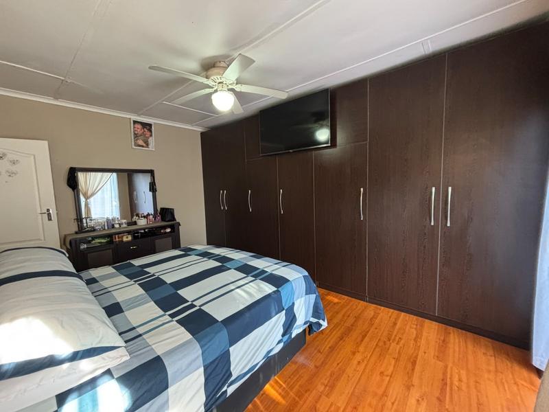 3 Bedroom Property for Sale in Martindale Gauteng