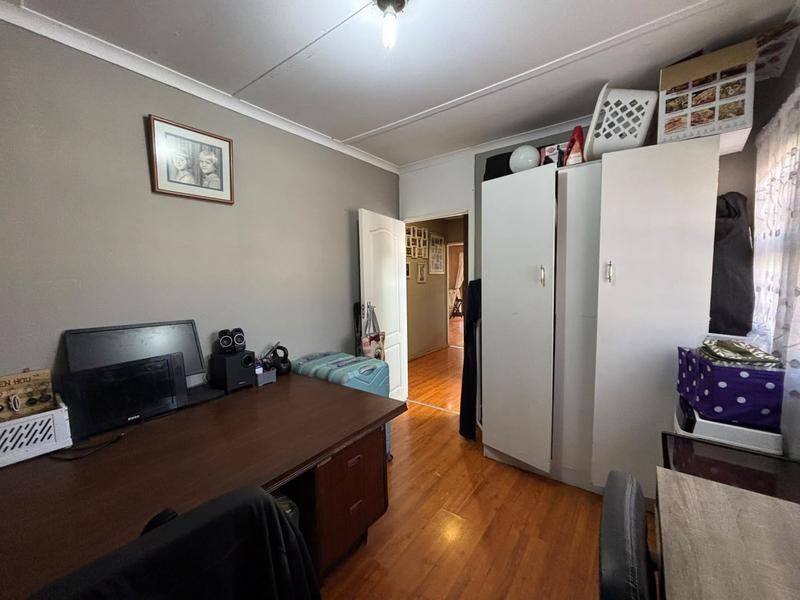 3 Bedroom Property for Sale in Martindale Gauteng