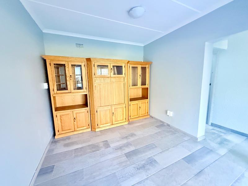 4 Bedroom Property for Sale in Flora Gardens Gauteng