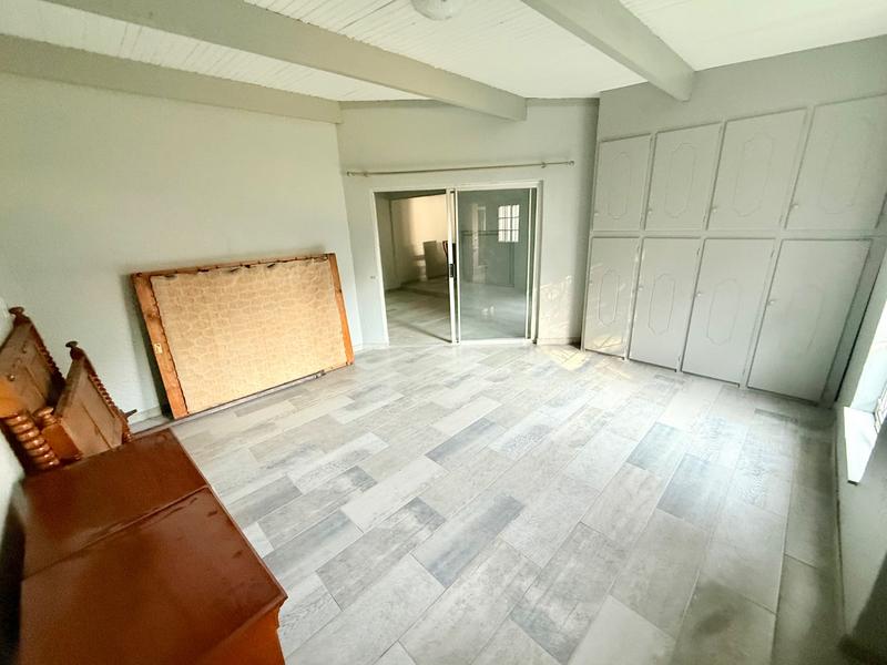 4 Bedroom Property for Sale in Flora Gardens Gauteng