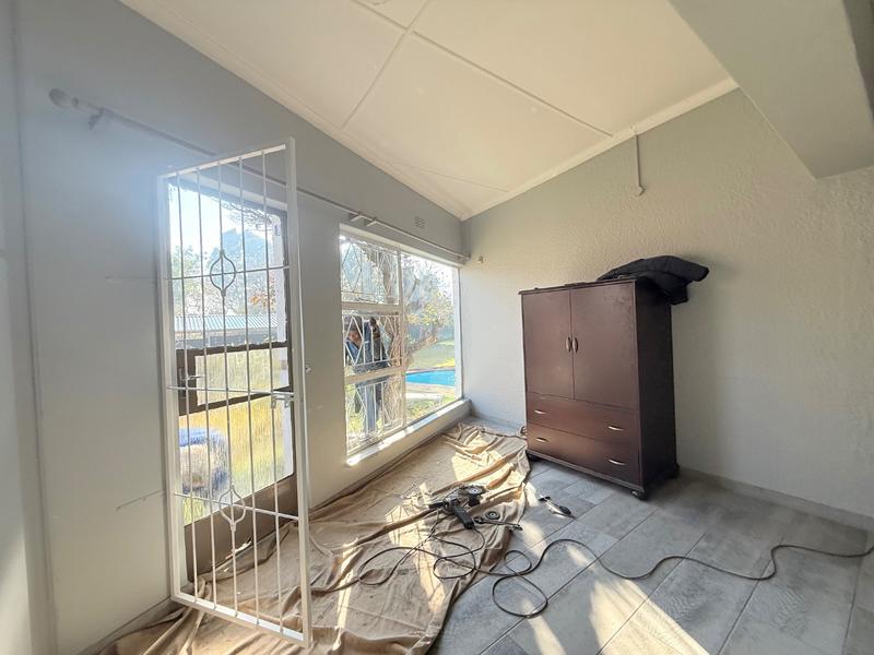 4 Bedroom Property for Sale in Flora Gardens Gauteng