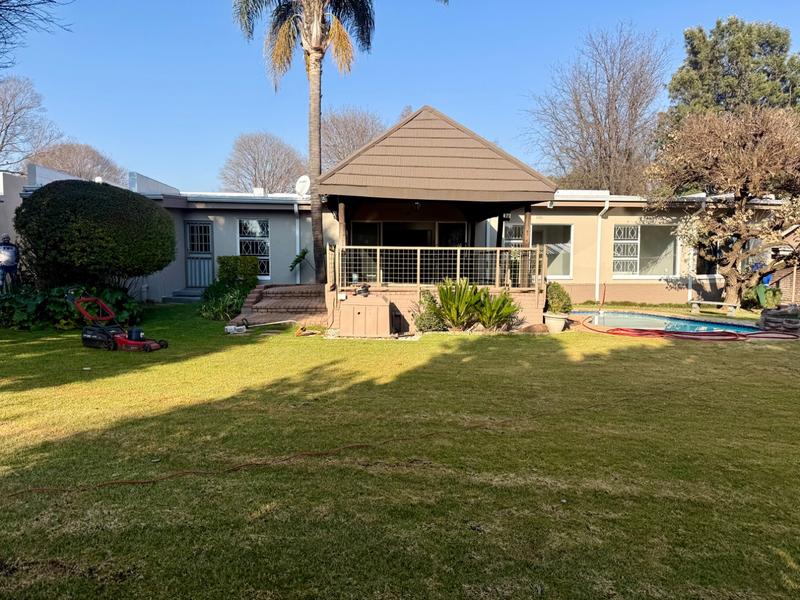 4 Bedroom Property for Sale in Flora Gardens Gauteng
