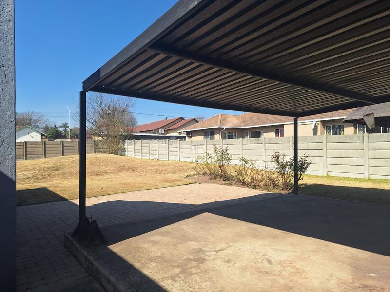 To Let 3 Bedroom Property for Rent in Dalpark Ext 1 Gauteng