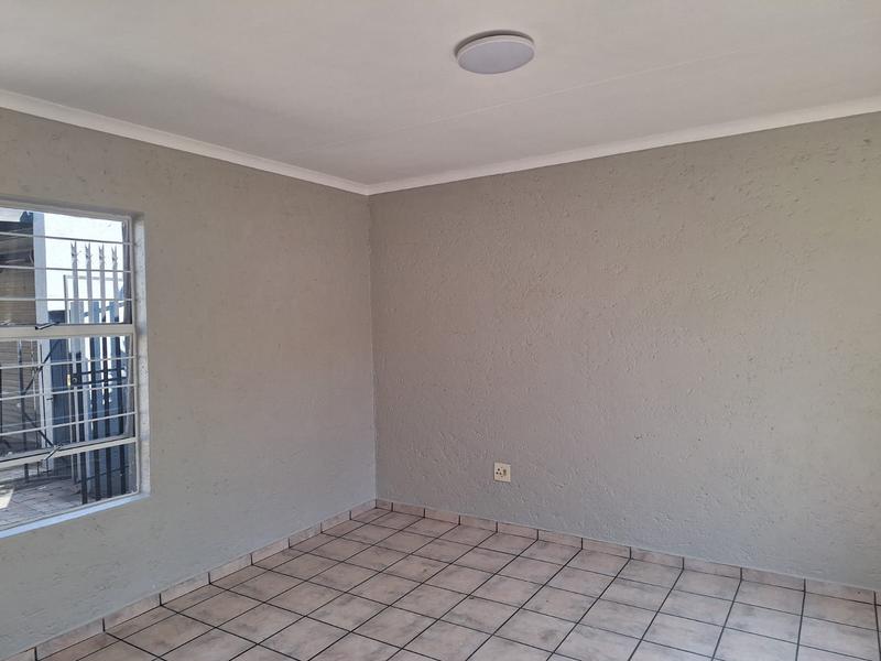 To Let 3 Bedroom Property for Rent in Dalpark Ext 1 Gauteng