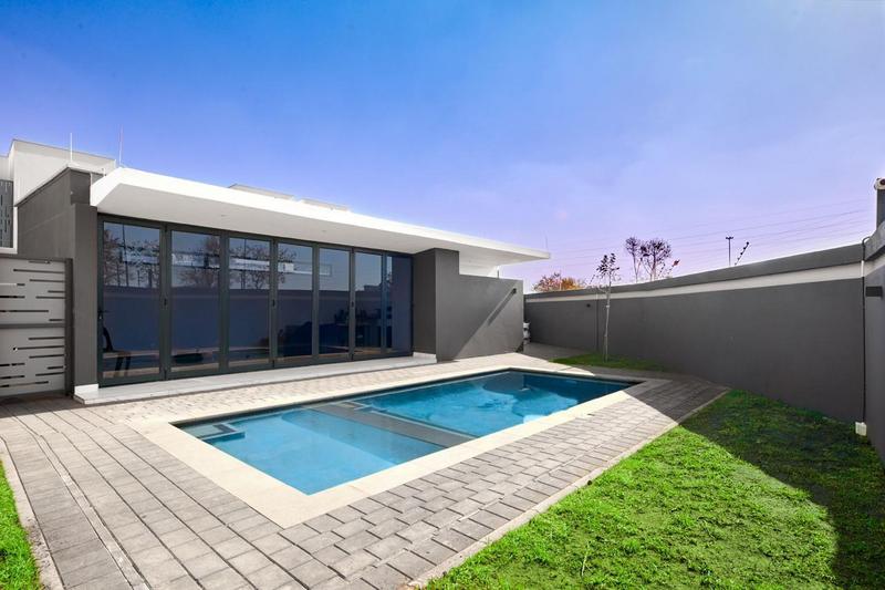 To Let 2 Bedroom Property for Rent in Lenasia Gauteng