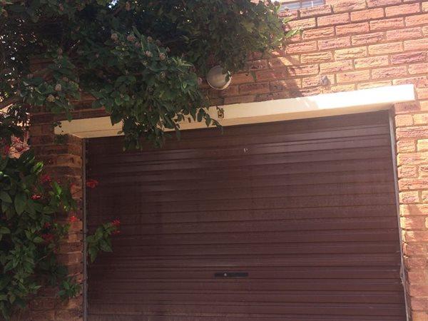 To Let 2 Bedroom Property for Rent in Wilgeheuwel Gauteng