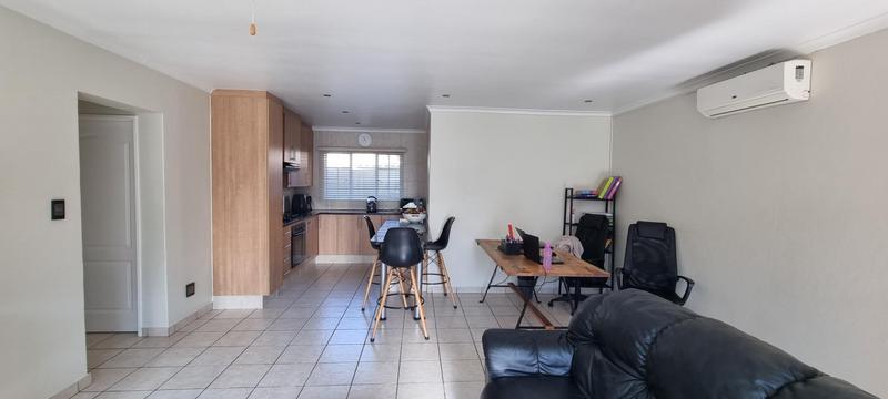 3 Bedroom Property for Sale in Thatchfield Gauteng