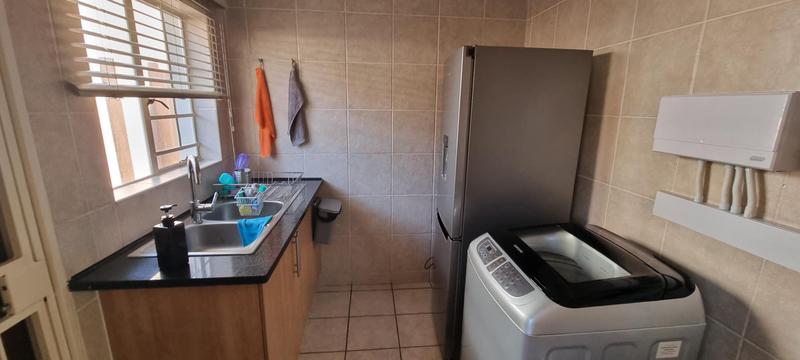 3 Bedroom Property for Sale in Thatchfield Gauteng