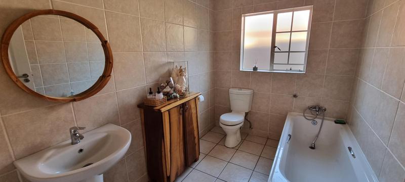 3 Bedroom Property for Sale in Thatchfield Gauteng