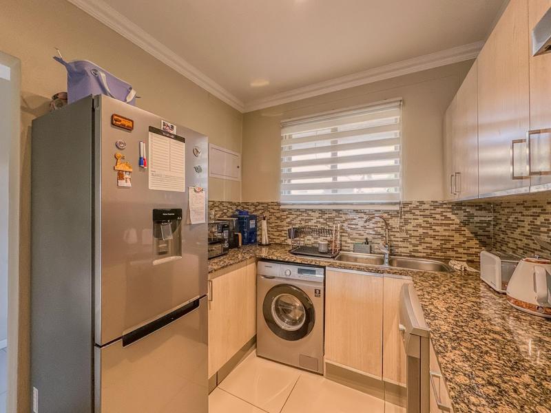 2 Bedroom Property for Sale in Morningside Gauteng