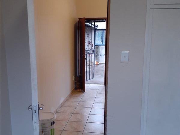 1 Bedroom Property for Sale in Primrose Gauteng