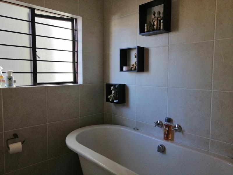2 Bedroom Property for Sale in Solheim Gauteng
