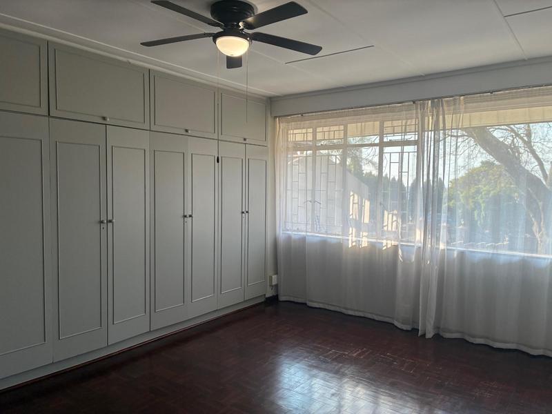 4 Bedroom Property for Sale in Groenkloof Gauteng