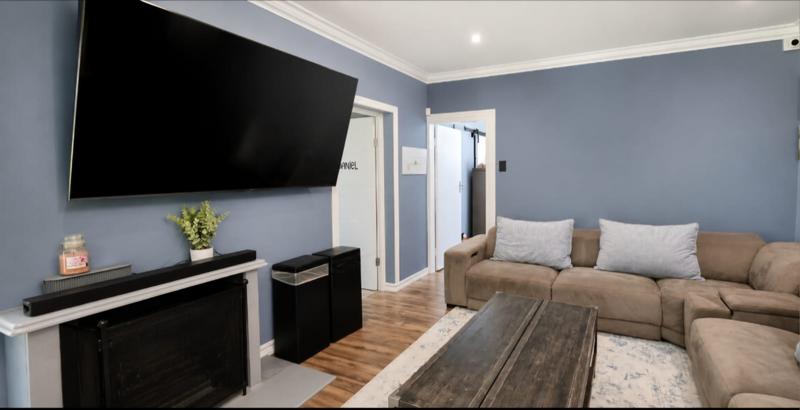 5 Bedroom Property for Sale in Waterkloof Ridge Gauteng