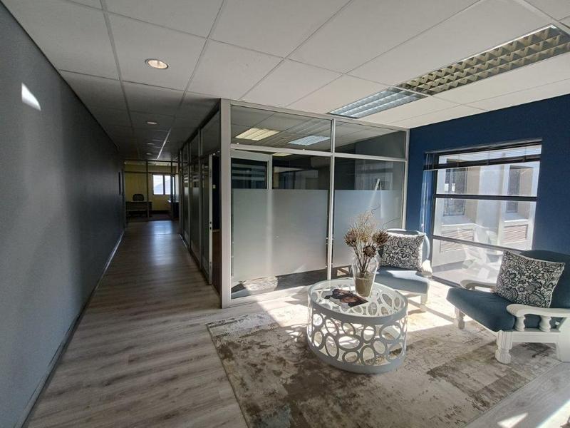 To Let Commercial Property for Rent in Strubensvallei Gauteng