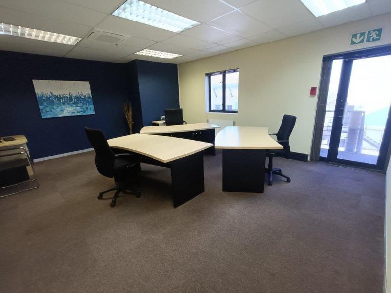 To Let Commercial Property for Rent in Strubensvallei Gauteng