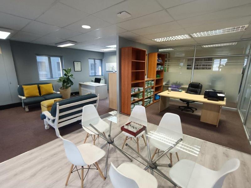 To Let Commercial Property for Rent in Strubensvallei Gauteng