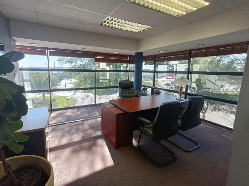 To Let Commercial Property for Rent in Strubensvallei Gauteng