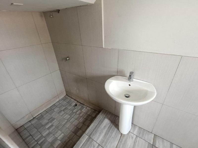 To Let Commercial Property for Rent in Roodepoort Gauteng