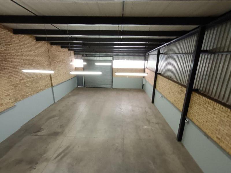 To Let Commercial Property for Rent in Chamdor Gauteng