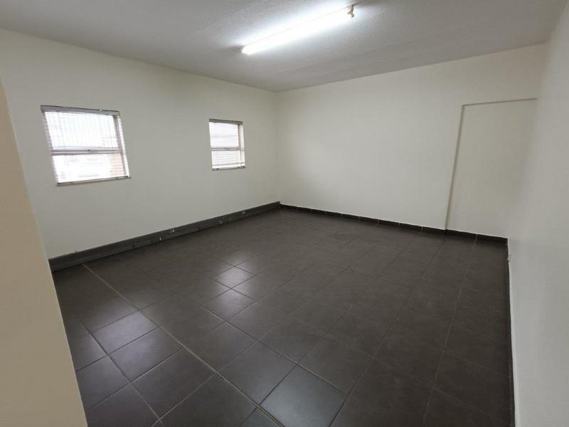 To Let Commercial Property for Rent in Chamdor Gauteng