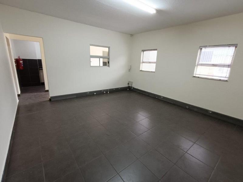 To Let Commercial Property for Rent in Chamdor Gauteng
