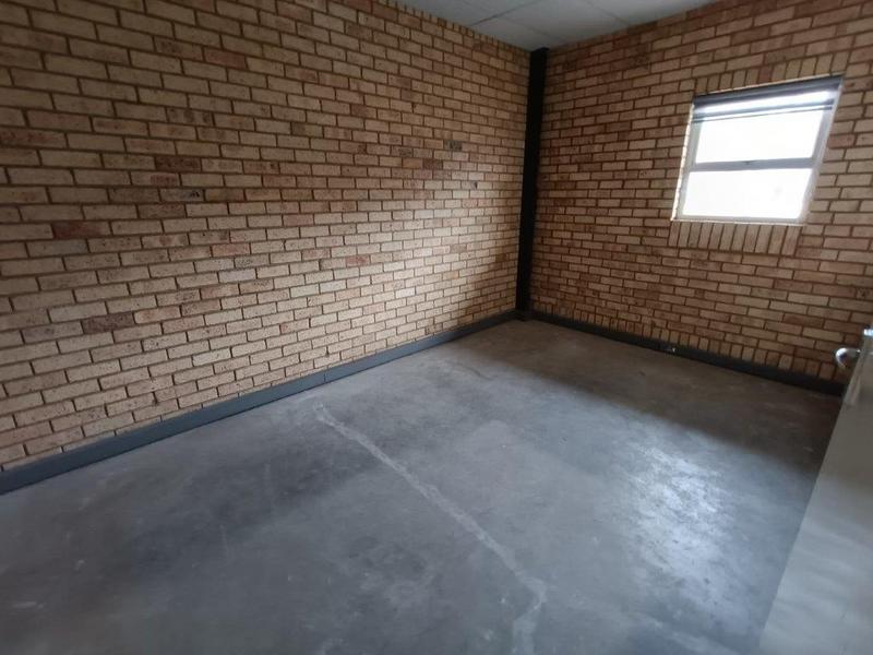 To Let Commercial Property for Rent in Chamdor Gauteng