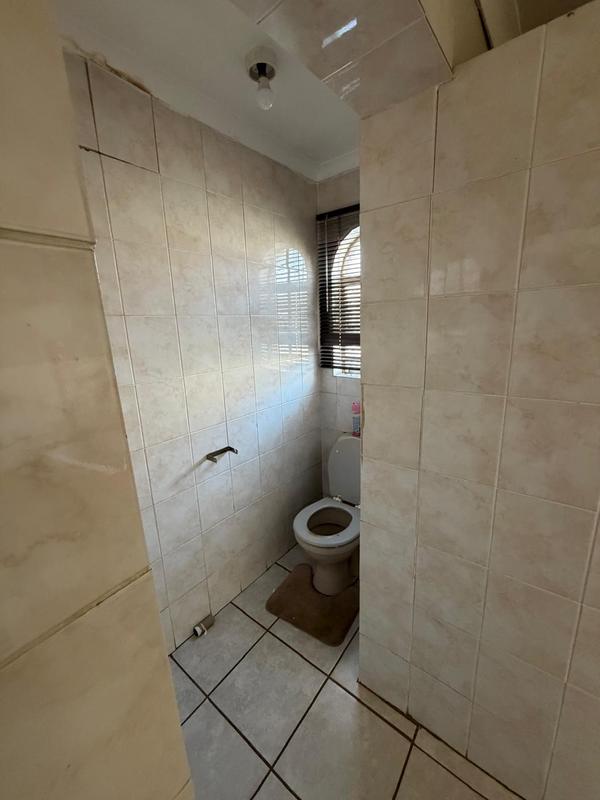 To Let 4 Bedroom Property for Rent in Dawn Park Gauteng