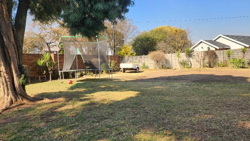 5 Bedroom Property for Sale in Van Dyk Park Gauteng
