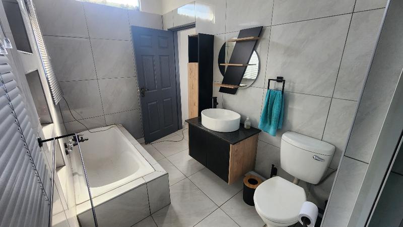 5 Bedroom Property for Sale in Van Dyk Park Gauteng